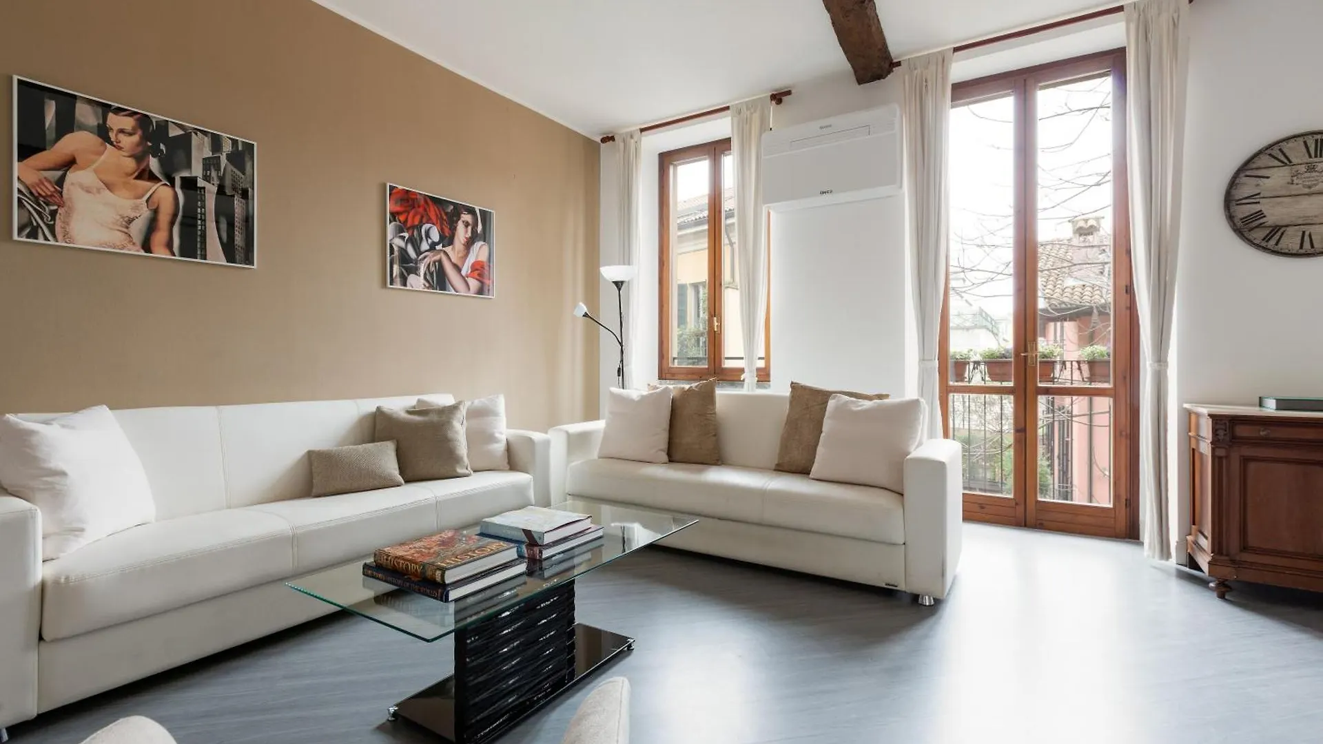 Brera Apartments In Garibaldi Milan