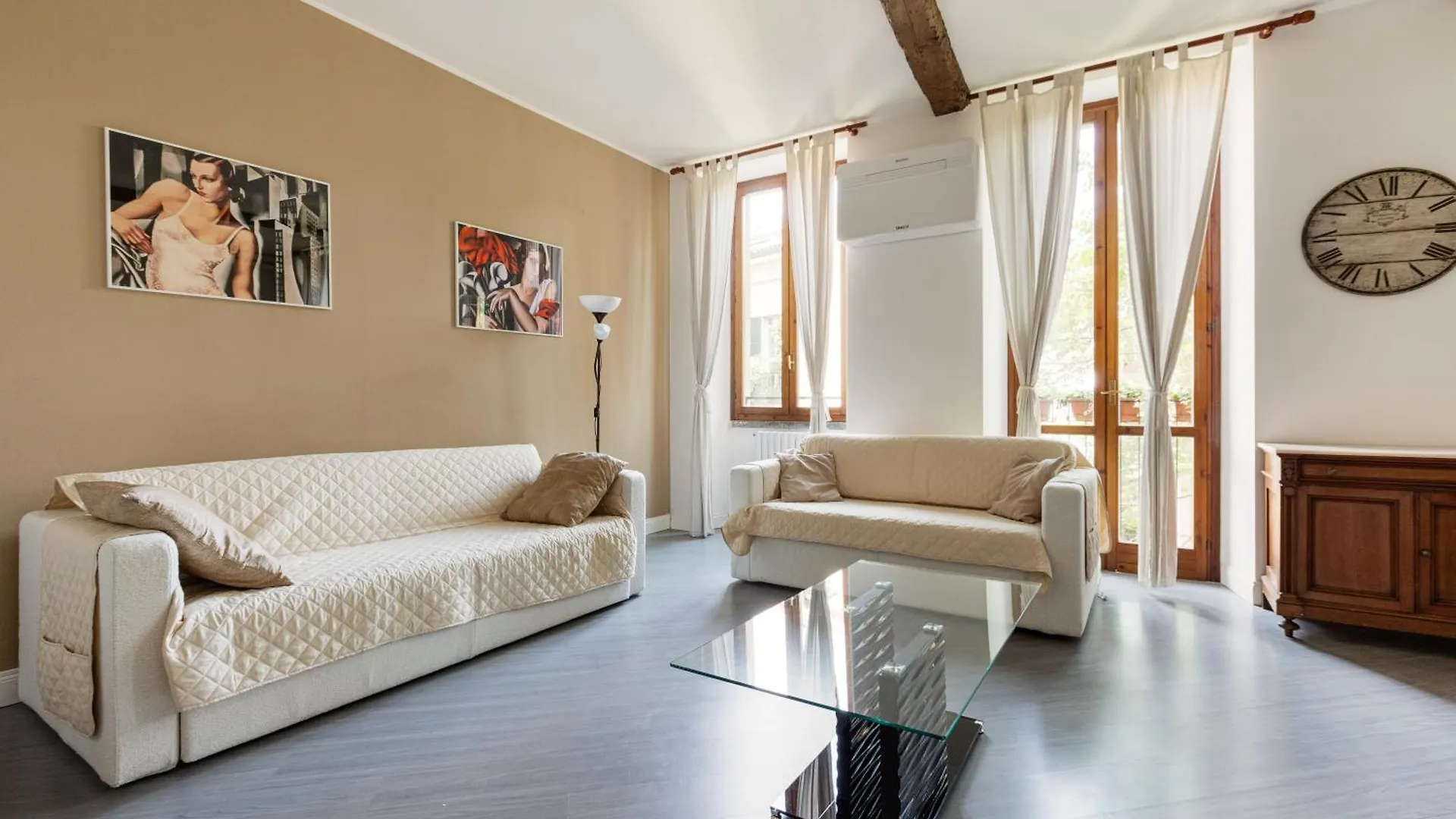 Brera Apartments In Garibaldi Milan