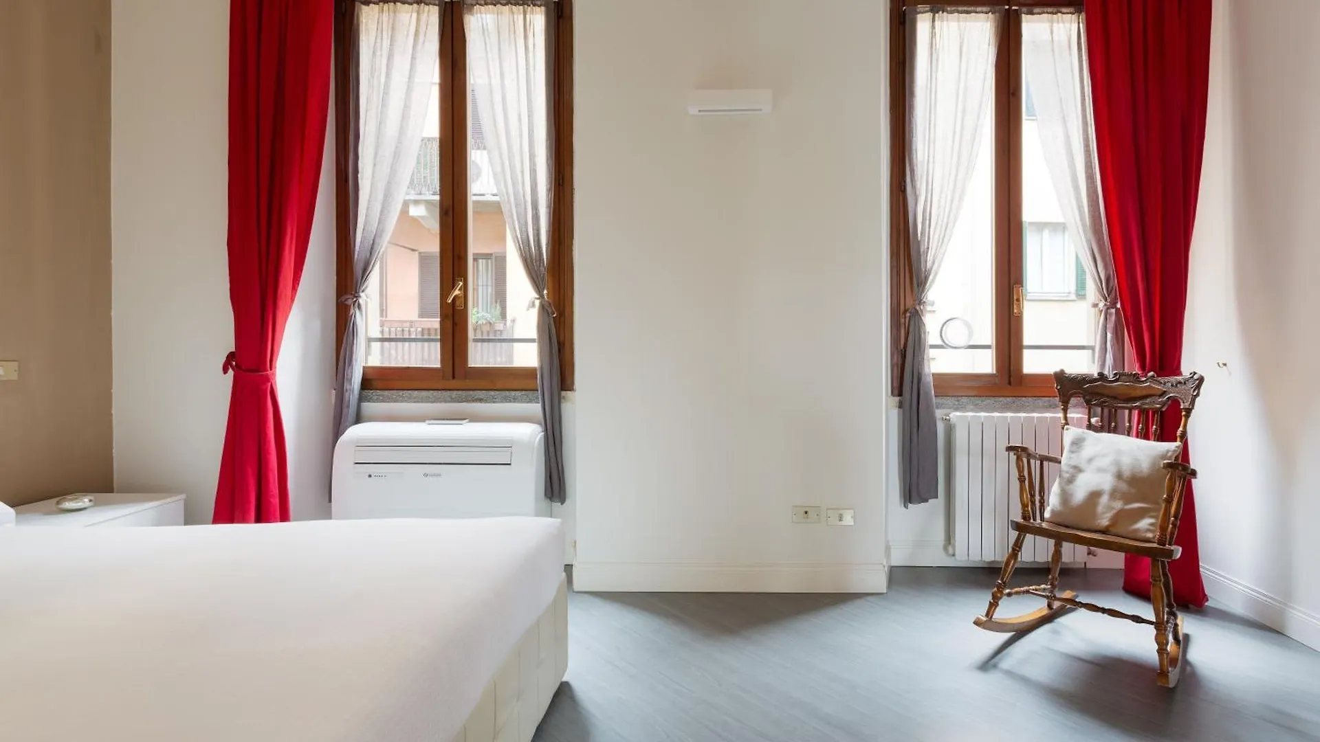 Brera Apartments In Garibaldi Milano