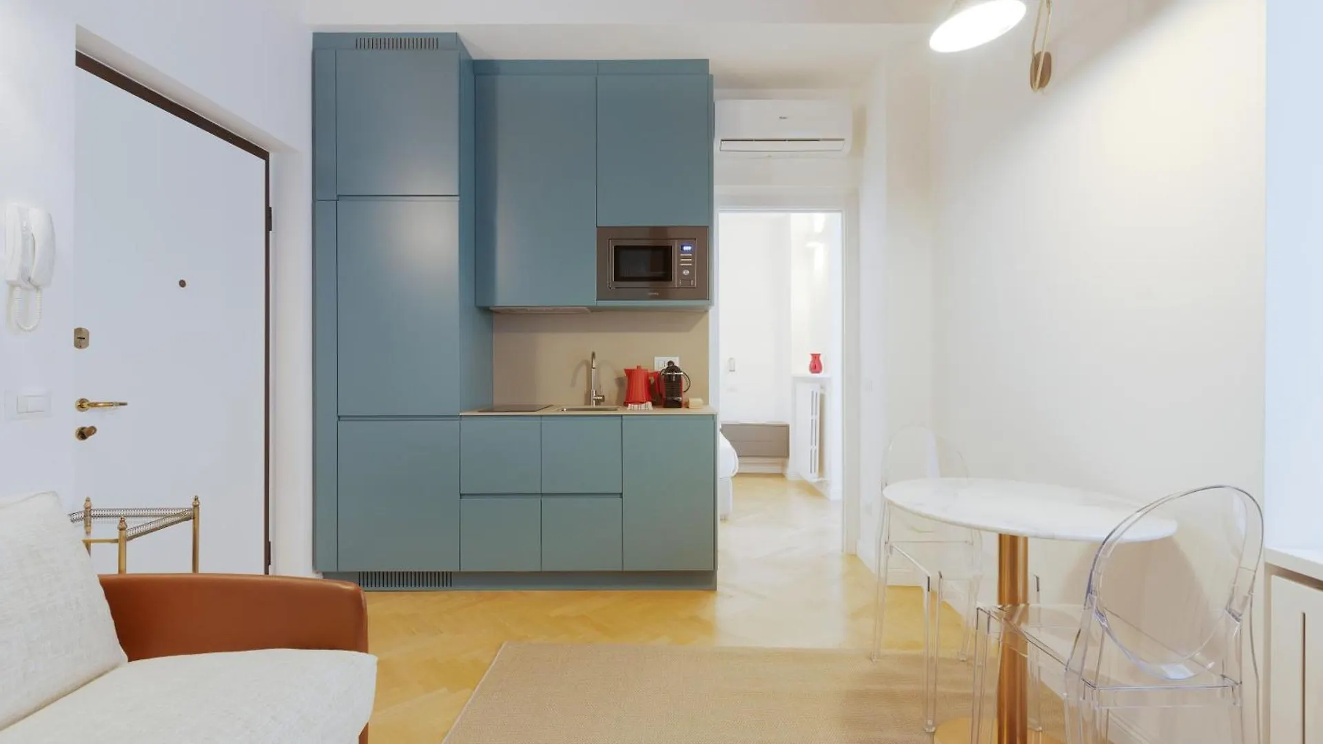 Brera Apartments In Garibaldi Milano