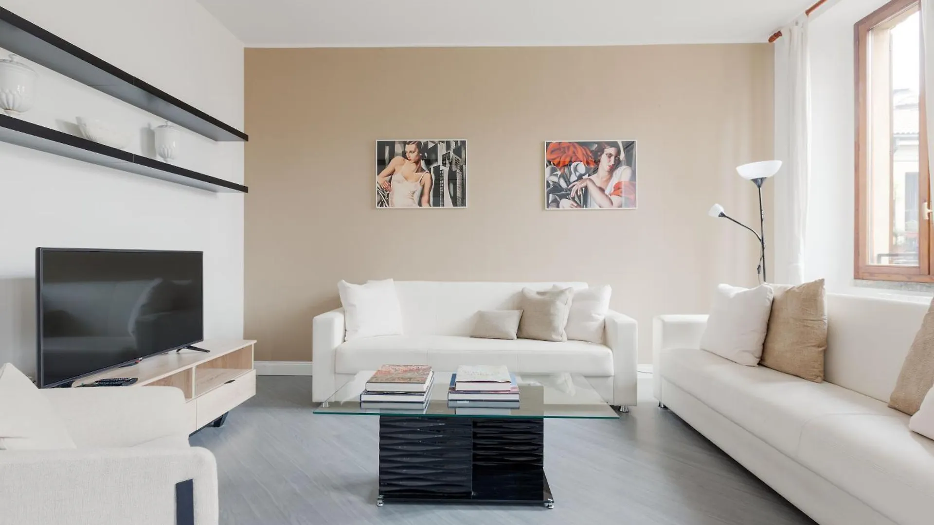 Brera Apartments In Garibaldi Milano