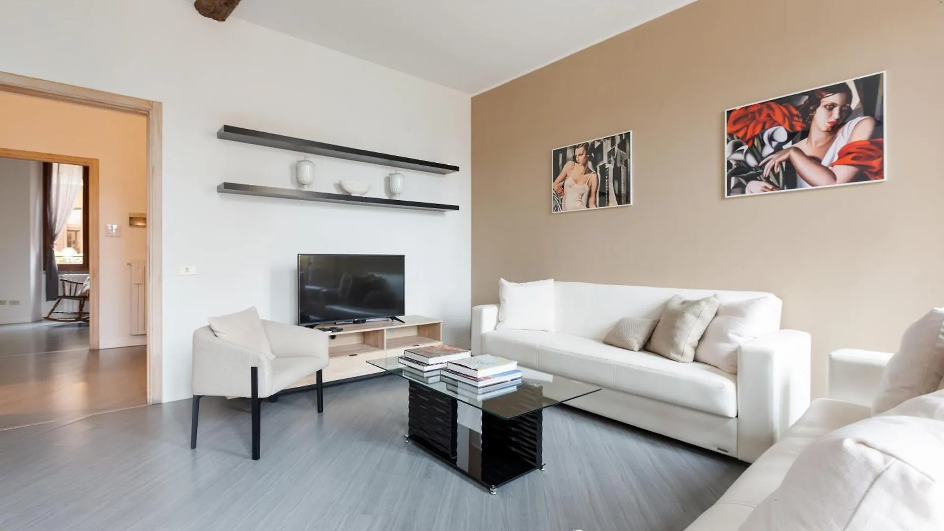Brera Apartments In Garibaldi Milano